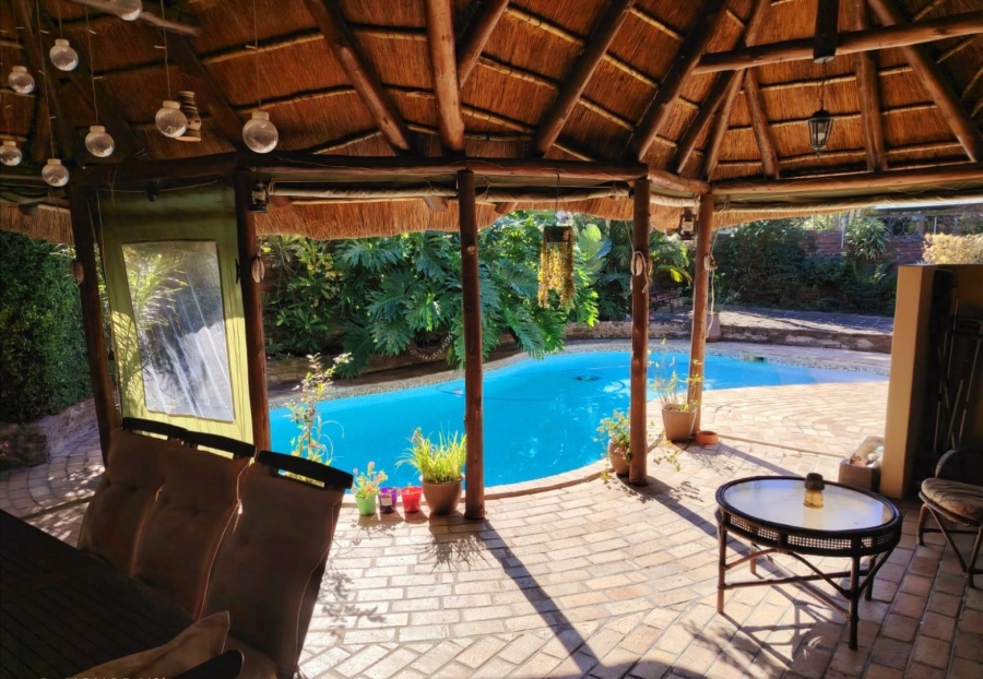 4 Bedroom Property for Sale in Beacon Bay Eastern Cape